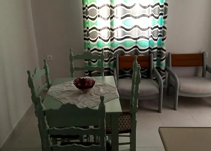 아파트 Paris House 3 *
