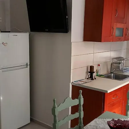 Paris House 3